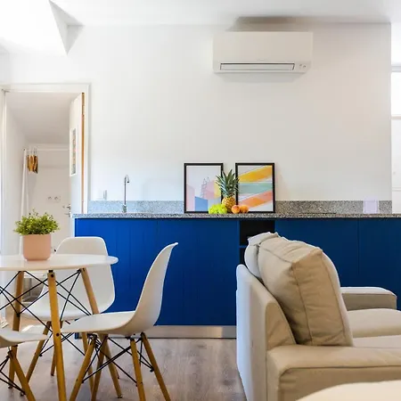 Nona Urban Lodging فندق مبيت وإفطار 2*