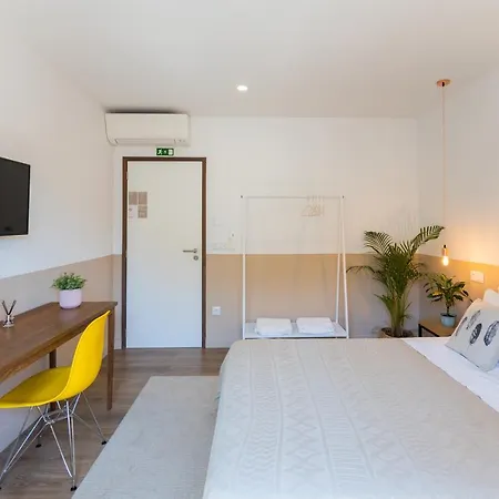 Nona Urban Lodging
