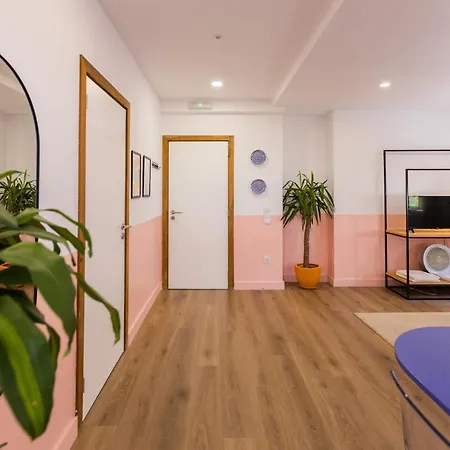 Nona Urban Lodging 2*