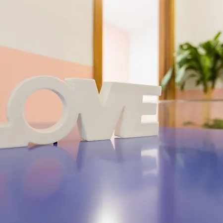 Nona Urban Lodging فندق مبيت وإفطار