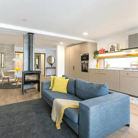 فندق مبيت وإفطار Nona Urban Lodging براغا